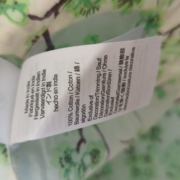 J. Crew Smocked Neck Puff Sleeve Lime Cherry Blossoms Shirt XS - Picture 8 of 9